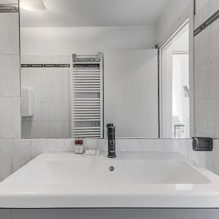 Isola District - Fashion House Apartamento Milán